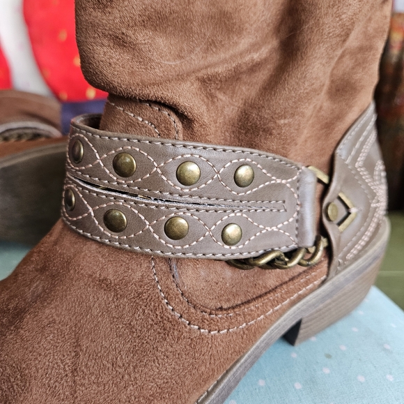 2014 Candies Boots - Picture 3 of 7